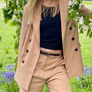 Brown jacket and pants Mango